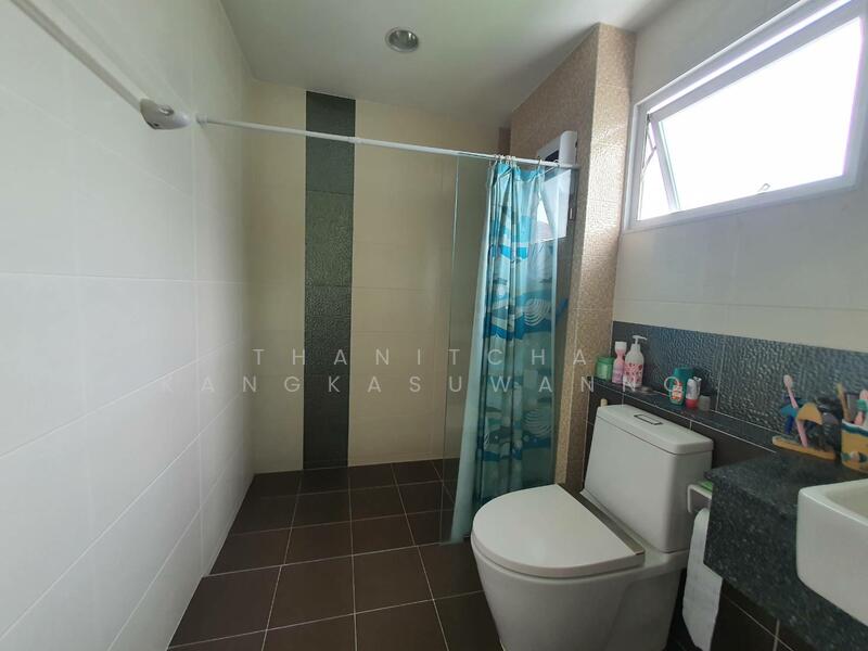                        ห้องน้ำชั้น2