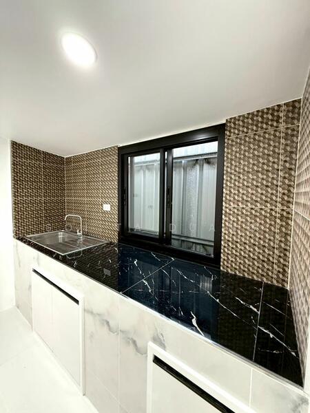 ขาย - Soi Ta Duang Prae, ภูเก็ต