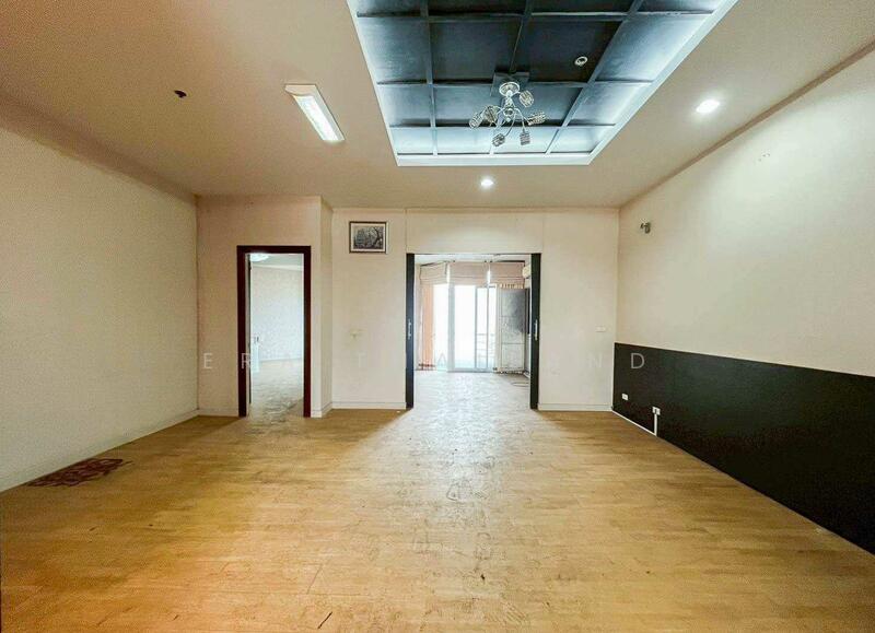 For Sale - Baan Sathon, Bangkok