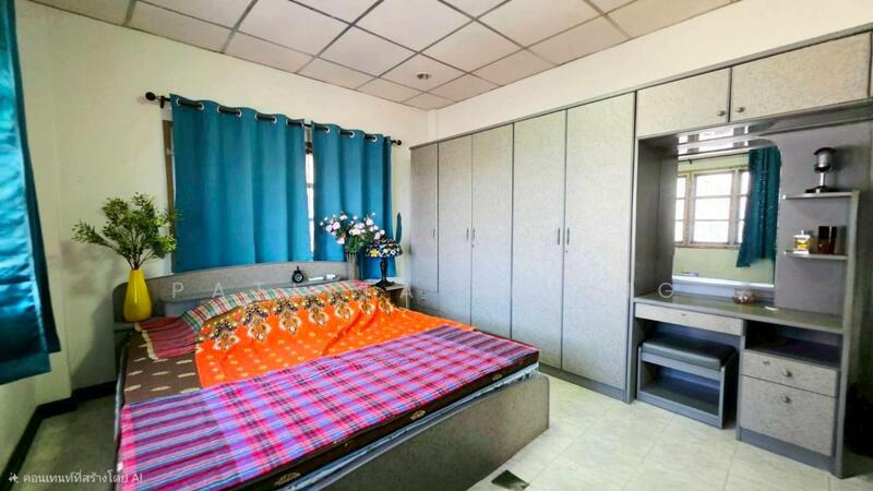 For Sale - ขายบ้านเดี่ยวแปลงใหญ่ จรัญสนิทวงศ์ 85 (Charansanitwong 85), Bangkok