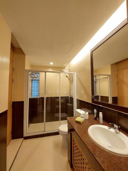 For Rent - Esmeralda Apartments, Bangkok