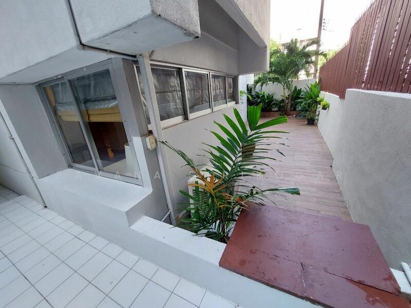 For Rent - Esmeralda Apartments, Bangkok