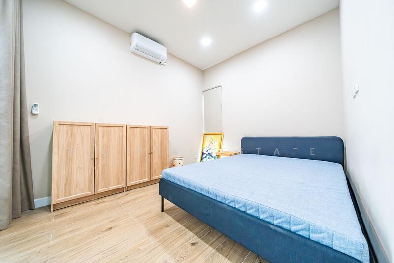 4 Bedroom Pool Villa for Sale in Mabprachan, East Pattaya, Chon Buri (Pattaya), Bang Lamung, Bang Lamung (Pattaya), Chon Buri (Pattaya), 4 Bedrooms, 350 sqm, Single Detached House For Sale, by PLC Real Estate, 500092206 - DDproperty.com