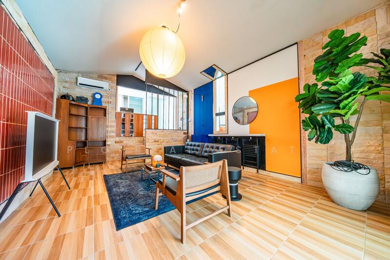 ขายวิลล่าพร้อมสระว่ายน้ำ 4 ห้องนอน ในย่านมาบประชัน, ชลบุรี, บางละมุง, บางละมุง, ชลบุรี, 350 ตร.ม., บ้านเดี่ยว ขาย, โดย PLC Real Estate, 500092206 - DDproperty.com