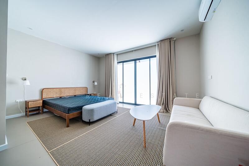 ขายวิลล่าพร้อมสระว่ายน้ำ 4 ห้องนอน ในย่านมาบประชัน, ชลบุรี, บางละมุง, บางละมุง, ชลบุรี, 350 ตร.ม., บ้านเดี่ยว ขาย, โดย PLC Real Estate, 500092206 - DDproperty.com