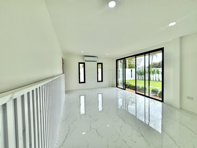 Promphun Paklok, Phuket, Pa Khlok, Thalang, Phuket, 3 Bedrooms, 391 sqm, Semi-Detached House (Twin House) For Sale, by Suchada Songmueang, 500092209 - DDproperty.com