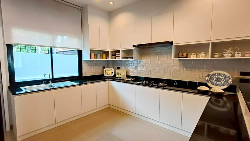 3 Bedroom Single Storey Pool Villa for Sale East Pattaya, Chon Buri (Pattaya), Nong Pru, Bang Lamung (Pattaya), Chon Buri (Pattaya), 3 Bedrooms, 200 sqm, Single Detached House For Sale, by PLC Real Estate, 500092308 - DDproperty.com