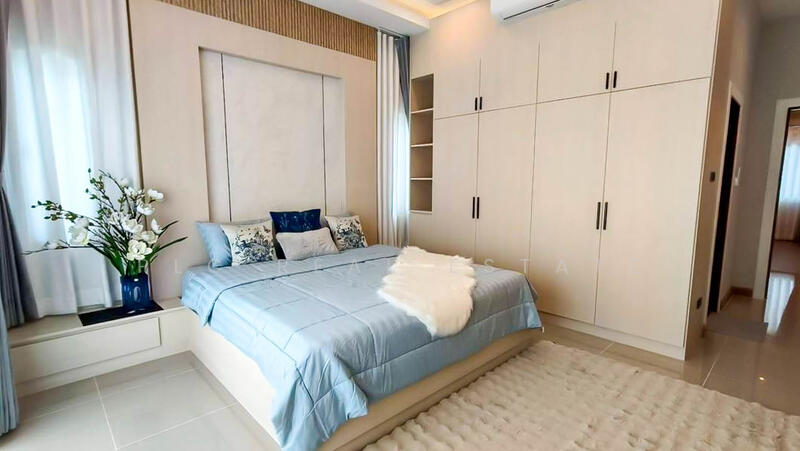 3 Bedroom Single Storey Pool Villa for Sale East Pattaya, Chon Buri (Pattaya), Nong Pru, Bang Lamung (Pattaya), Chon Buri (Pattaya), 3 Bedrooms, 200 sqm, Single Detached House For Sale, by PLC Real Estate, 500092308 - DDproperty.com