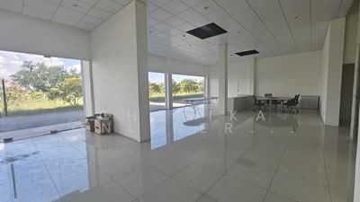 ขาย - ขายตึกพร้อมโกดังตรงข้ามลานตู้ บางพลีกิ่งแก้ว, สมุทรปราการ