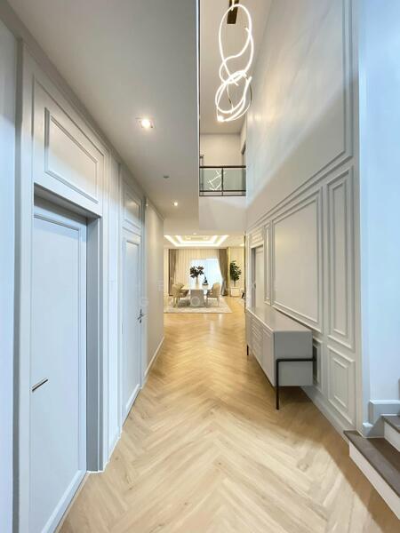 The City Bangna, Samut Prakan, Bang Phli Yai, Bang Kaeo, Bang Plee, Samut Prakan, 7 Bedrooms, 416 sqm, Single Detached House For Rent, by The Luxe Group, 500092825 - DDproperty.com