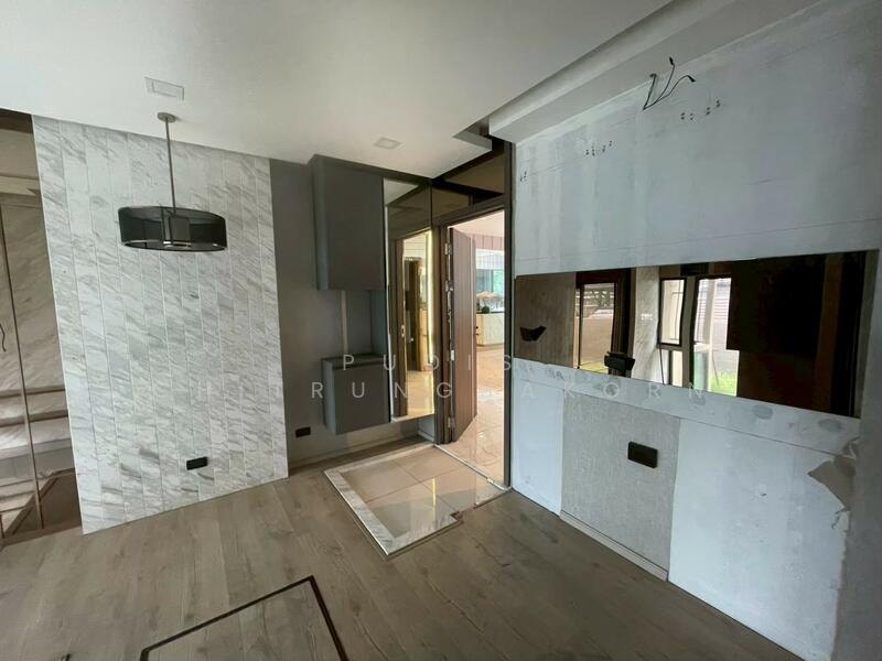 For Rent | Showroom – Sukhumvit BtsPhrom Phong, Bangkok, Khlong Tan Nua, Watthana, Bangkok, , 220 sqm, Shophouse For Rent, by Pudis Chitrungsakorn, 500093061 - DDproperty.com