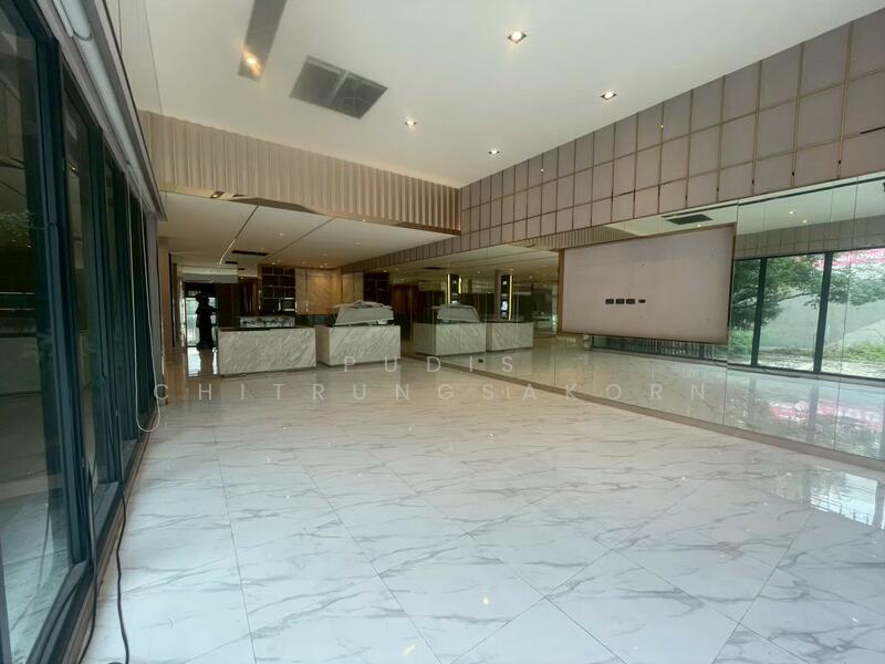 For Rent | Showroom – Sukhumvit BtsPhrom Phong, Bangkok, Khlong Tan Nua, Watthana, Bangkok, , 220 sqm, Shophouse For Rent, by Pudis Chitrungsakorn, 500093061 - DDproperty.com