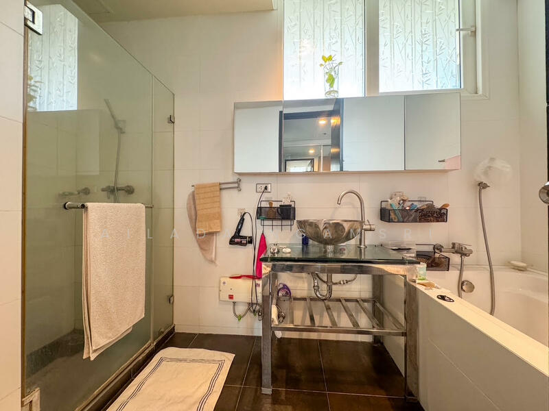 For Sale - The Height, Bangkok