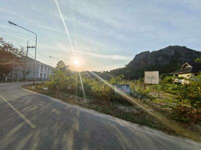 ขาย - ขายที่ดินเปล่า ชะอำ 4-1-95 ไร่ วิวภูเขานางพันธุรัต ใกล้หาดชะอำ 5 นาที ตรงข้าม ตม.เพชรบุรี เข้าออกจาก, เพชรบุรี