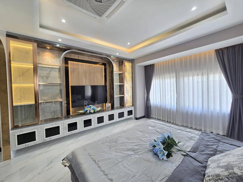 Single Detached Pool Villa for Sale in Central Pattaya, Chon Buri (Pattaya), Bang Lamung, Bang Lamung (Pattaya), Chon Buri (Pattaya), 4 Bedrooms, 320 sqm, Single Detached House For Sale, by PLC Real Estate, 500093424 - DDproperty.com