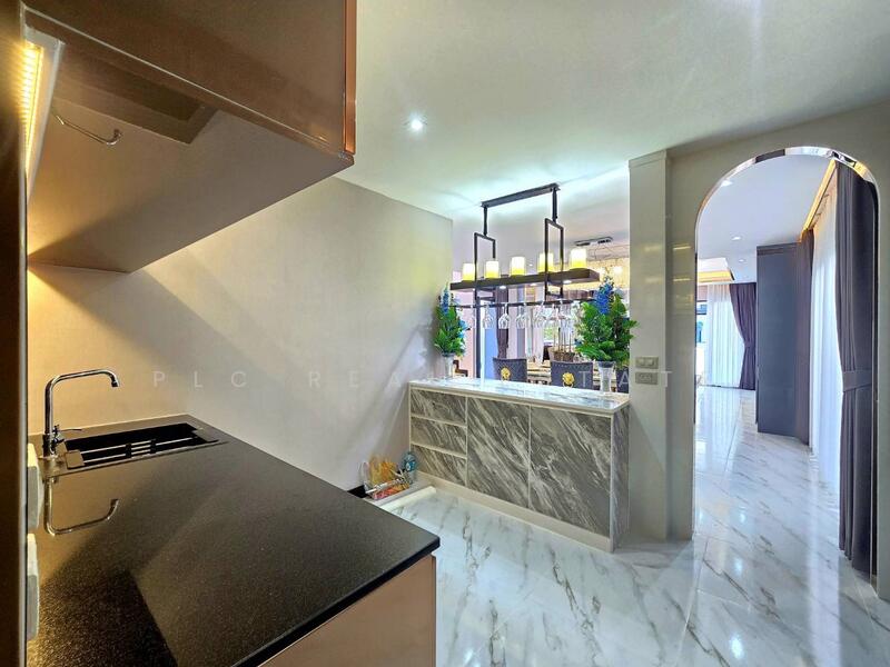 Single Detached Pool Villa for Sale in Central Pattaya, Chon Buri (Pattaya), Bang Lamung, Bang Lamung (Pattaya), Chon Buri (Pattaya), 4 Bedrooms, 320 sqm, Single Detached House For Sale, by PLC Real Estate, 500093424 - DDproperty.com