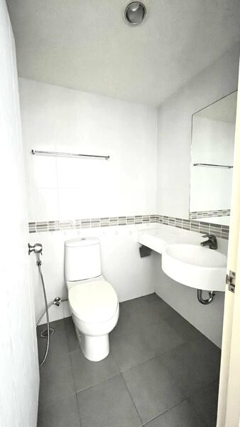 Lumpini Park Rama 9-Ratchada, Bangkok, 888 Chaturathit Road, Bang Kapi, Huai Khwang, Bangkok, 1 Bedroom, 30 sqm, Condo For Sale, by AREA66 Real Estate Co.,Ltd, 500093869 - DDproperty.com