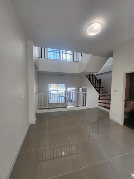 ขาย - Baan Klang Muang Chokchai 4 : บ้านกลางเมือง โชคชัย 4, กรุงเทพ