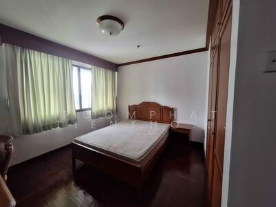 ขาย - Le Raffine Sukhumvit 24 : เลอ รัฟฟิเน่ สุขุมวิท 24, กรุงเทพ