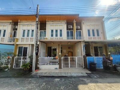 ขาย - Golden Town Petchkasem : โกลเด้น ทาวน์ เพชรเกษม, กรุงเทพ