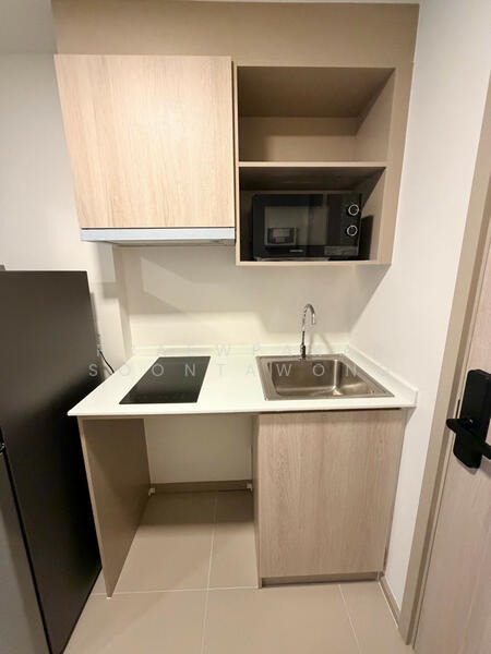 ให้เช่า - Dcondo Air Ladkrabang : ดีคอนโด แอร์ ลาดกระบัง, กรุงเทพ