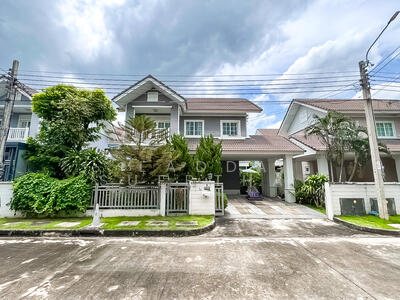 ขาย - Burasiri Panyaintra : บุราสิริ ปัญญาอินทรา, กรุงเทพ