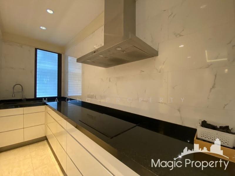 Residence Sukhumvit 65, Bangkok, Sukhumvit Road, Phra Kanong Nua, Watthana, Bangkok, 3 Bedrooms, 300 sqm, Townhouse For Rent, by Magic Property, 500095094 - DDproperty.com