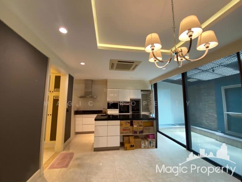 Residence Sukhumvit 65, Bangkok, Sukhumvit Road, Phra Kanong Nua, Watthana, Bangkok, 3 Bedrooms, 300 sqm, Townhouse For Rent, by Magic Property, 500095094 - DDproperty.com