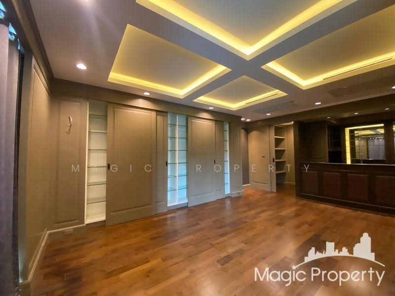 Residence Sukhumvit 65, Bangkok, Sukhumvit Road, Phra Kanong Nua, Watthana, Bangkok, 3 Bedrooms, 300 sqm, Townhouse For Rent, by Magic Property, 500095094 - DDproperty.com