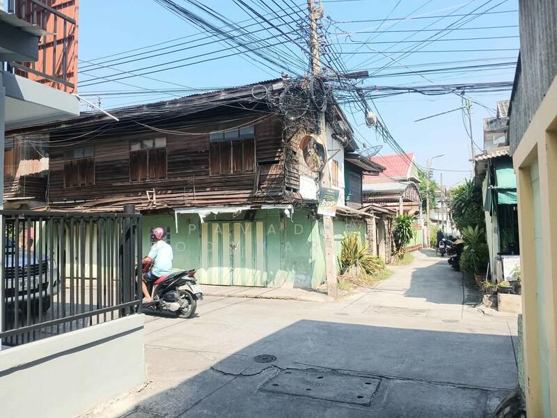 For Sale - 3-BR House, Bangkok