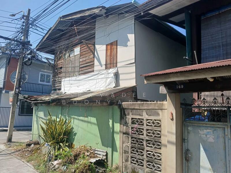 For Sale - 3-BR House, Bangkok