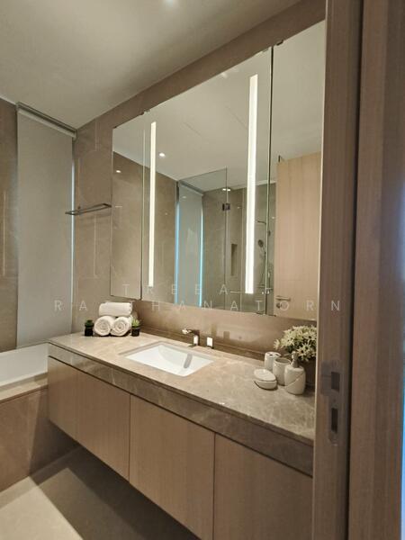 Magnolias Waterfront Residences, Bangkok, 259 Charoen Nakhon Road, Khlong Ton Sai, Khlong San, Bangkok, 2 Bedrooms, 102 sqm, Condo For Rent, by TREBA - Ratthanatorn, 500095414 - DDproperty.com
