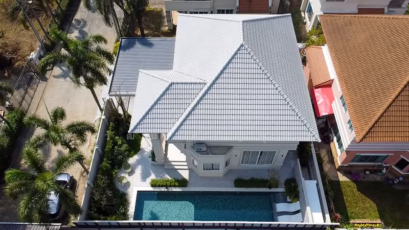 4 Bed House with Pool In San Sai near Payap University for Sale, Chiang Mai, San Phra Net, San Sai, Chiang Mai, 4 Bedrooms, 270 sqm, Single Detached House For Sale, by Nunthawat Hiranputtipat, 500095442 - DDproperty.com