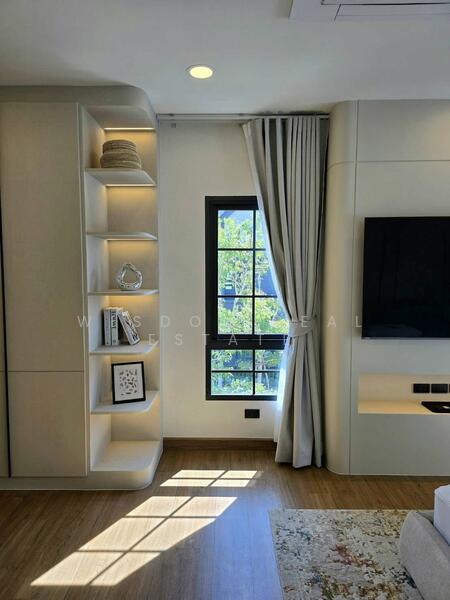 Centro Bangna : เซนโทร บางนา, สมุทรปราการ, 111 ซอย3, บางแก้ว, บางพลี, สมุทรปราการ, 280 ตร.ม., บ้านเดี่ยว ให้เช่า, โดย Wisdom Real Estate, 500095472 - DDproperty.com