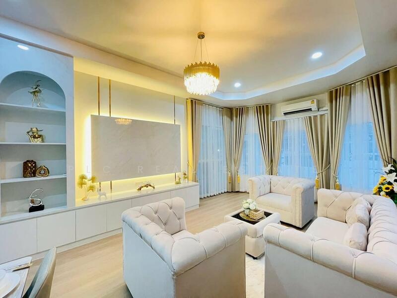 ขายวิลล่าพร้อมสระว่ายน้ำส่วนตัว 3 ห้องนอน ในพัทยาตะวันออก, ชลบุรี, บางละมุง, บางละมุง, ชลบุรี, 240 ตร.ม., บ้านเดี่ยว ขาย, โดย PLC Real Estate, 500095516 - DDproperty.com