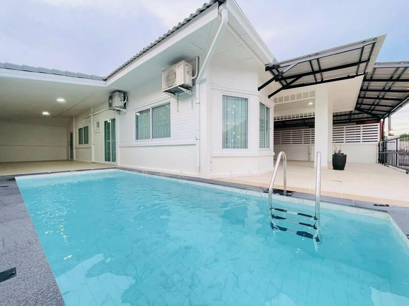 ขายวิลล่าพร้อมสระว่ายน้ำส่วนตัว 3 ห้องนอน ในพัทยาตะวันออก, ชลบุรี, บางละมุง, บางละมุง, ชลบุรี, 240 ตร.ม., บ้านเดี่ยว ขาย, โดย PLC Real Estate, 500095516 - DDproperty.com