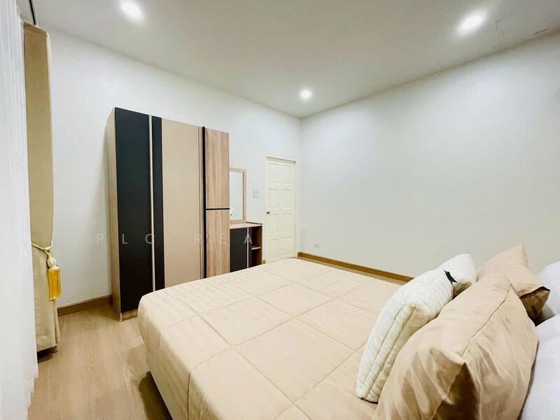 Pool Villa 3 bedrooms for Sale in East Pattaya, Chon Buri (Pattaya), Bang Lamung, Bang Lamung (Pattaya), Chon Buri (Pattaya), 3 Bedrooms, 240 sqm, Single Detached House For Sale, by PLC Real Estate, 500095516 - DDproperty.com