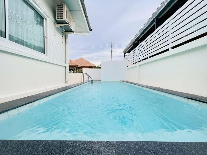 Pool Villa 3 bedrooms for Sale in East Pattaya, Chon Buri (Pattaya), Bang Lamung, Bang Lamung (Pattaya), Chon Buri (Pattaya), 3 Bedrooms, 240 sqm, Single Detached House For Sale, by PLC Real Estate, 500095516 - DDproperty.com