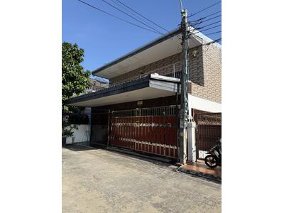 ขาย - หมู่บ้านสิชล ซอยกาญจนภิเษก 8 ถนนกาญจนภิเษก, กรุงเทพ