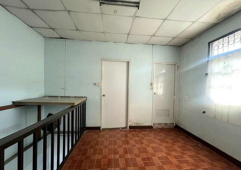 For Sale - ทาวน์โฮม 2 ชั้น ซอยบางพรม ถนนราชพฤกษ์, Bangkok