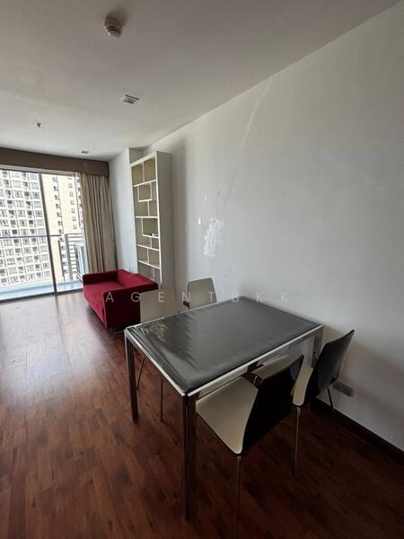 Sky Walk Residences, Bangkok, 1599 Sukhumvit Road, Phra Kanong Nua, Watthana, Bangkok, 1 Bedroom, 50 sqm, Condo For Rent, by Agentbkk, 500095783 - DDproperty.com