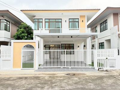 ขาย - หมู่บ้านโกลเด้นโฮม แหลมฉบัง : Golden Home Laem Chabang, ชลบุรี