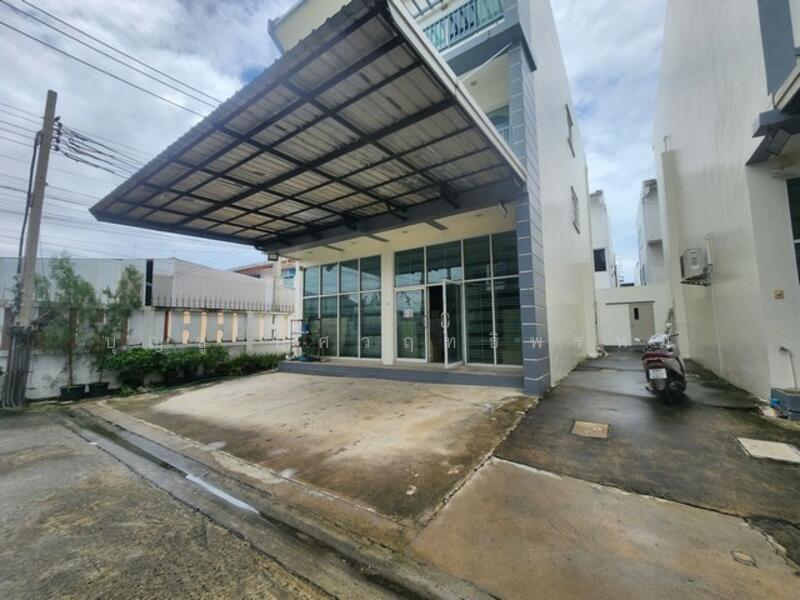 ไม่พบโครงการ, Bangkok, -, Khlong Khwang, Phasi Charoen, Bangkok, 4 Bedrooms, 21 sqm, Townhouse For Sale, by บุญชู อัศวฤทธิพรหม์, 500095883 - DDproperty.com