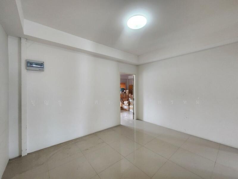 ไม่พบโครงการ, Bangkok, -, Khlong Khwang, Phasi Charoen, Bangkok, 4 Bedrooms, 21 sqm, Townhouse For Sale, by บุญชู อัศวฤทธิพรหม์, 500095883 - DDproperty.com