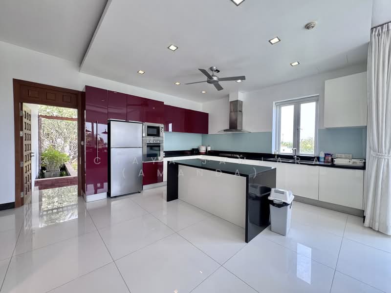 Chalong Hillside 6-BR Villa, Phuket, Chalong, Muang Phuket, Phuket, 6 Bedrooms, 685 sqm, Villa For Rent, by Apichaya Jamjarat (Amanda), 500096112 - DDproperty.com