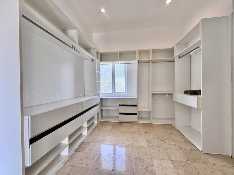 Chalong Hillside 6-BR Villa, Phuket, Chalong, Muang Phuket, Phuket, 6 Bedrooms, 685 sqm, Villa For Rent, by Apichaya Jamjarat (Amanda), 500096112 - DDproperty.com