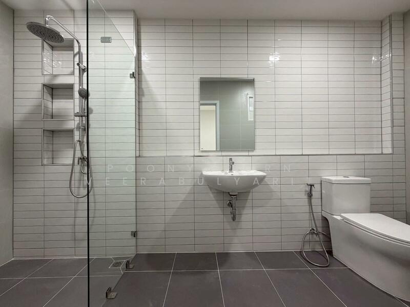 ขาย - ขายอาคารพาณิชย์ ซอยนนทบุรี 46 (ซอยตรงข้ามกองสลาก), นนทบุรี