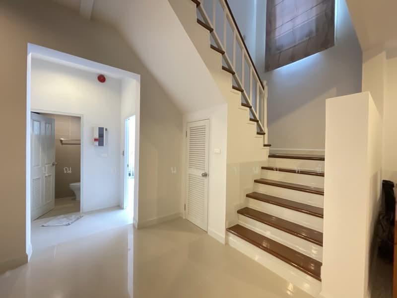 Perfect Place Sukhumvit 77-Suvarnabhumi : เพอร์เฟค เพลส สุขุมวิท77-สุวรรณภูมิ, สมุทรปราการ, ถนนลาดกระบัง, ราชาเทวะ, บางพลี, สมุทรปราการ, 220 ตร.ม., บ้านเดี่ยว ขาย, โดย ปุณณภา นารานนทชัย, 500096241 - DDproperty.com