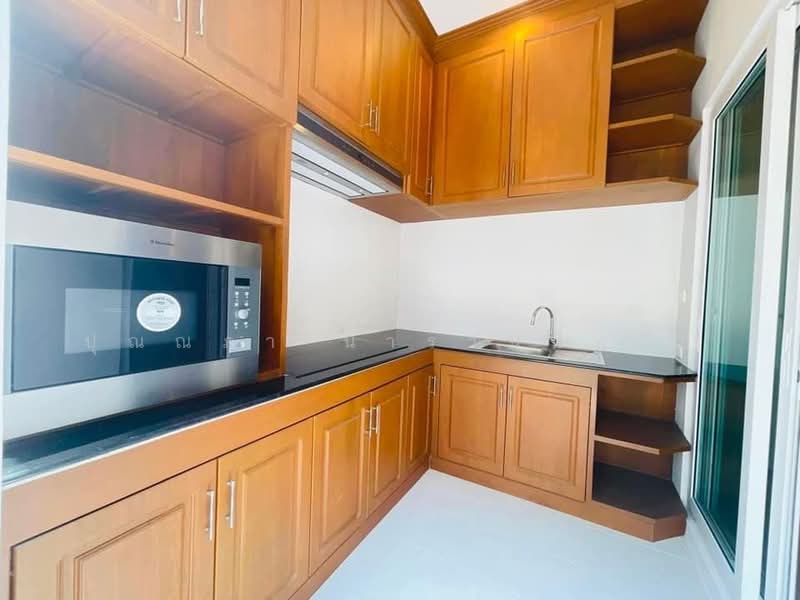 Perfect Place Sukhumvit 77-Suvarnabhumi, Samut Prakan, Lat Krabang Road, Rachathewa, Bang Plee, Samut Prakan, 3 Bedrooms, 220 sqm, Single Detached House For Sale, by ปุณณภา นารานนทชัย, 500096241 - DDproperty.com