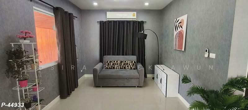 Centro Suksawat-Rama 3, Bangkok, Pracha Uthit Road 69, Bangmot, Thung Khru, Bangkok, 3 Bedrooms, 180 sqm, Single Detached House For Rent, by Susira Prueksawun, 500096266 - DDproperty.com